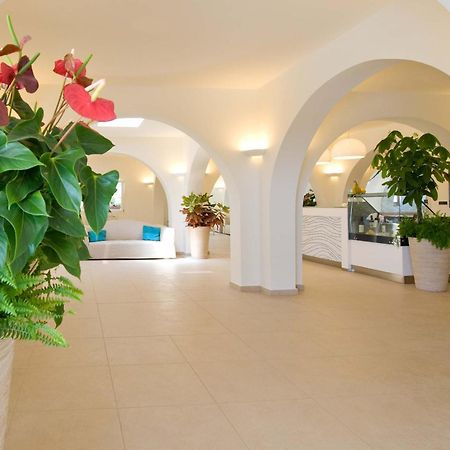 סטינטינו Hotel Cala Reale מראה חיצוני תמונה