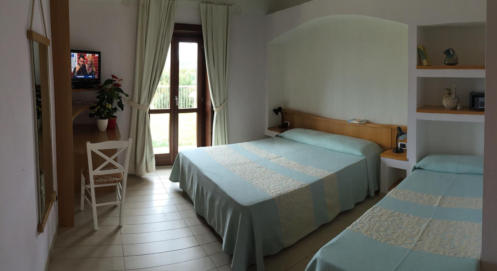 סטינטינו Hotel Cala Reale מראה חיצוני תמונה