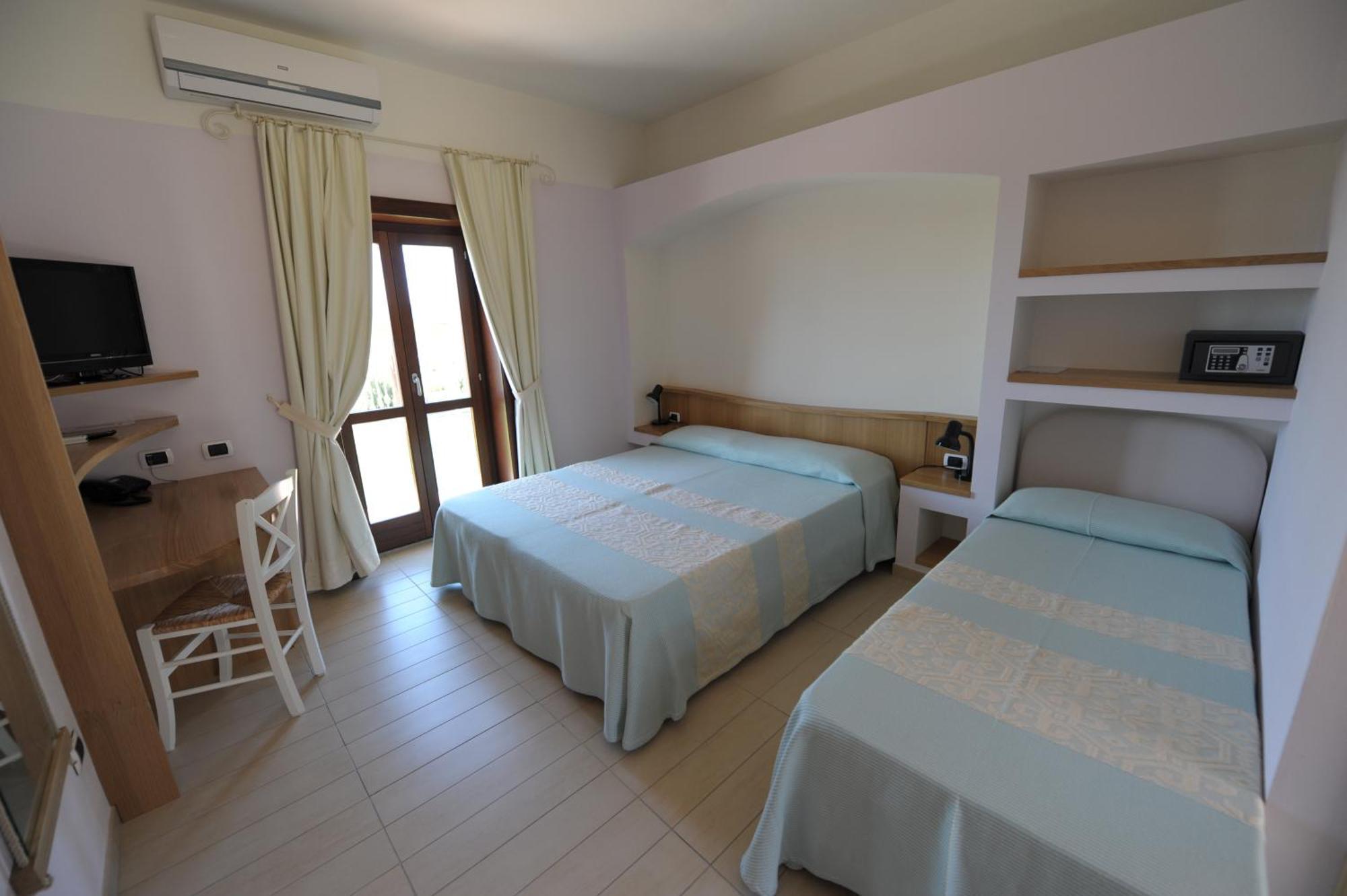 סטינטינו Hotel Cala Reale מראה חיצוני תמונה