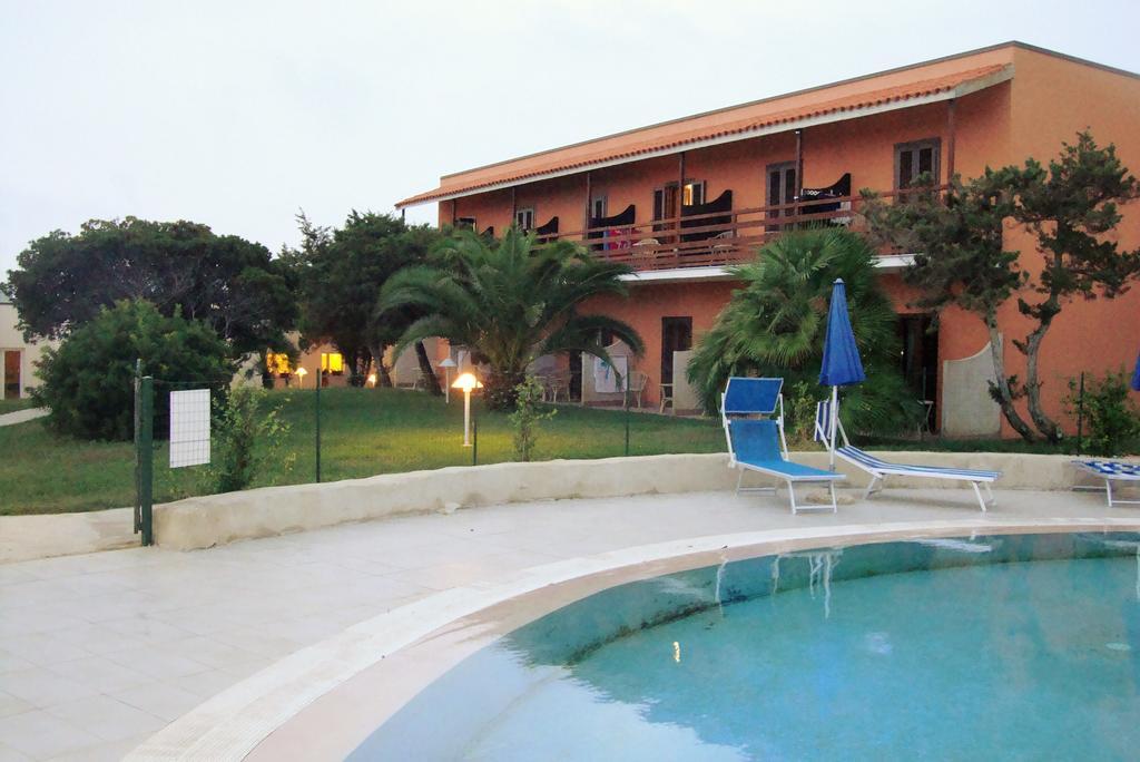 סטינטינו Hotel Cala Reale מראה חיצוני תמונה