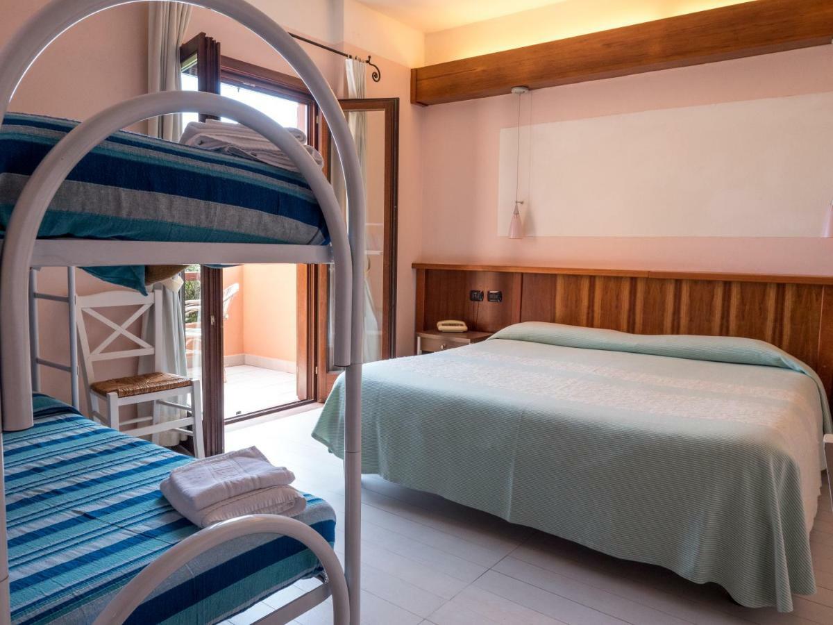 סטינטינו Hotel Cala Reale מראה חיצוני תמונה